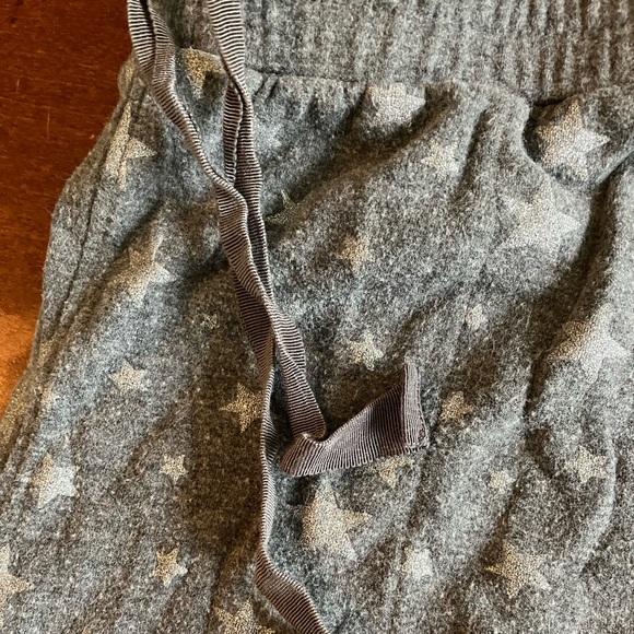 T by Talbots Gray Joggers with Stars Ribbon Tie Petite M - Picture 5 of 10